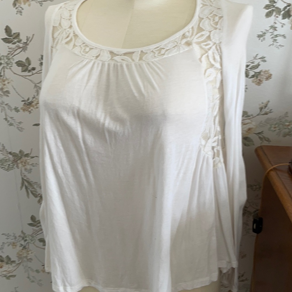 White long sleeve top medium